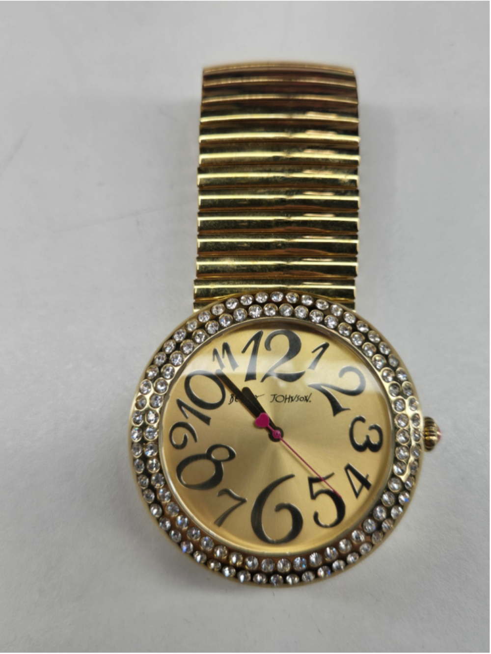 Betsey Johnson Watch Gold Tone Rhinestone Bezel Stretch Band Working Battery - Picture 9 of 9